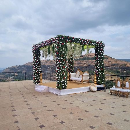 Upper Deck Resort - Stay And Relax At The Highest Peak Lonavala Exterior foto