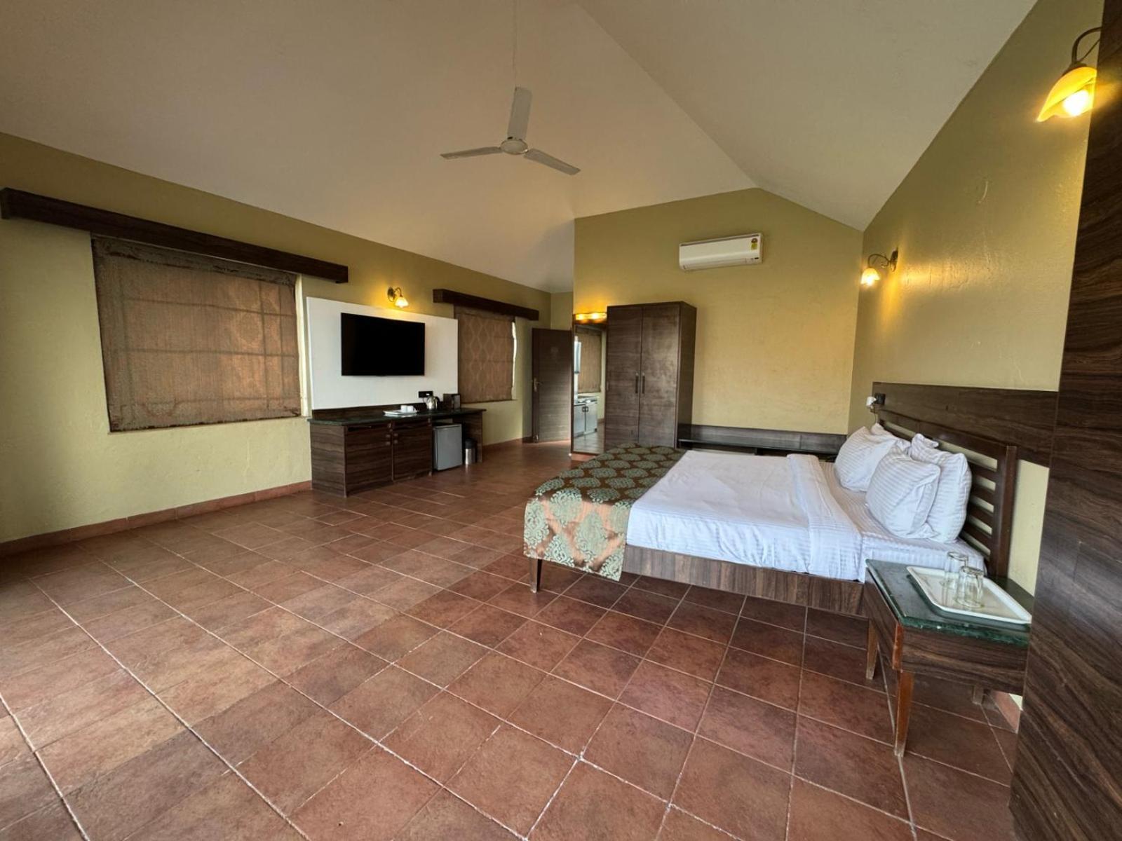 Upper Deck Resort - Stay And Relax At The Highest Peak Lonavala Exterior foto
