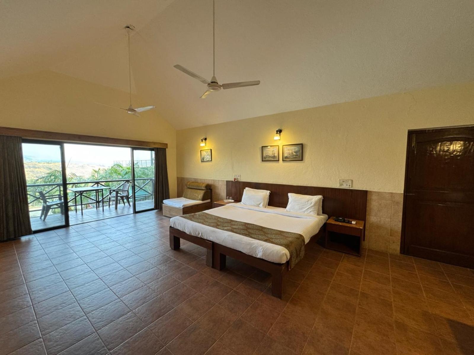 Upper Deck Resort - Stay And Relax At The Highest Peak Lonavala Exterior foto