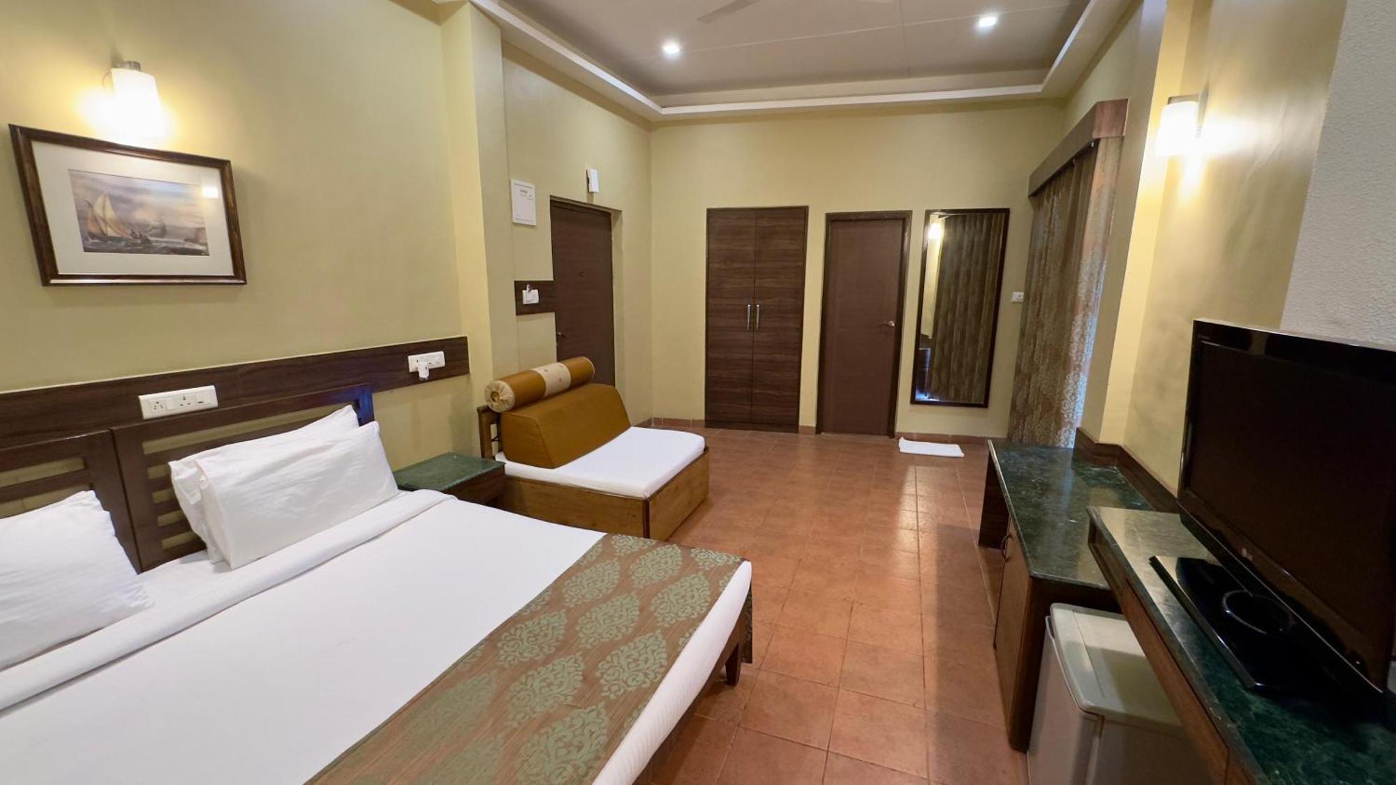 Upper Deck Resort - Stay And Relax At The Highest Peak Lonavala Exterior foto