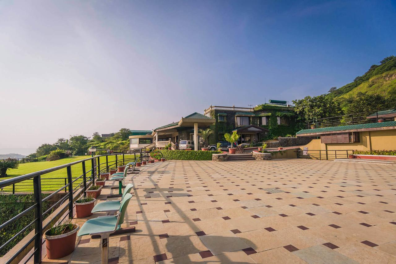 Upper Deck Resort - Stay And Relax At The Highest Peak Lonavala Exterior foto