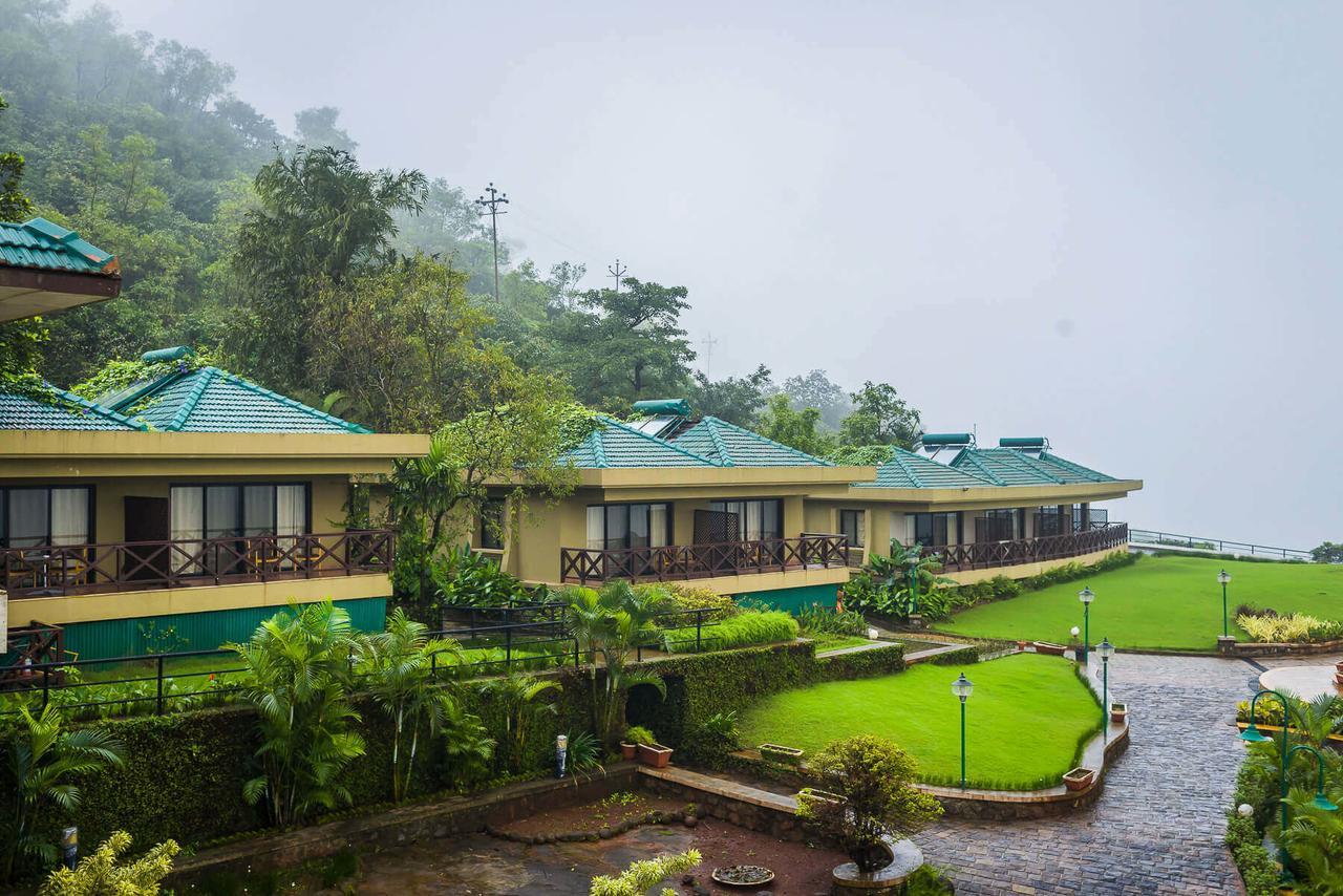 Upper Deck Resort - Stay And Relax At The Highest Peak Lonavala Exterior foto